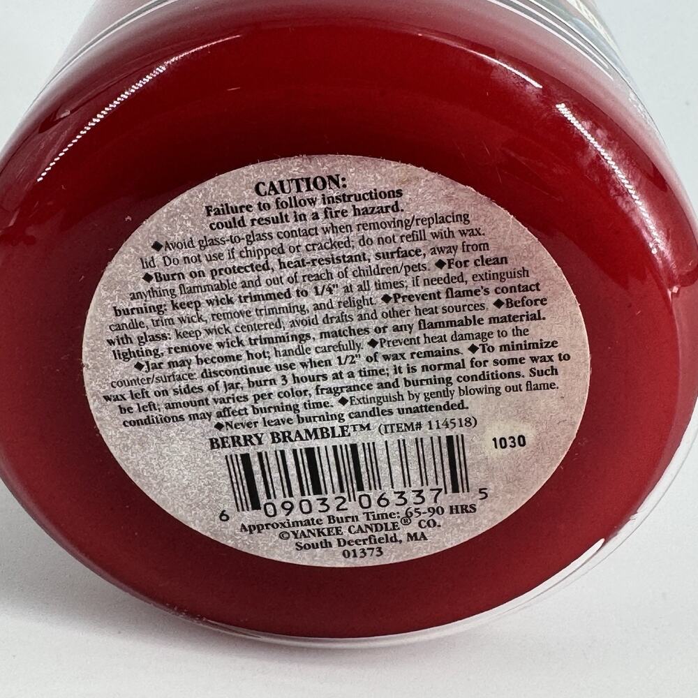 Yankee Candle Berry Bramble 14.5 oz Black Band RARE UNBURNED - Picture 4 of 5